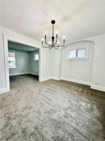 2010 18th Street NE, Canton, OH 44705