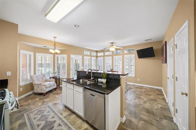 701 Redwood Pass, Canton, GA 30114