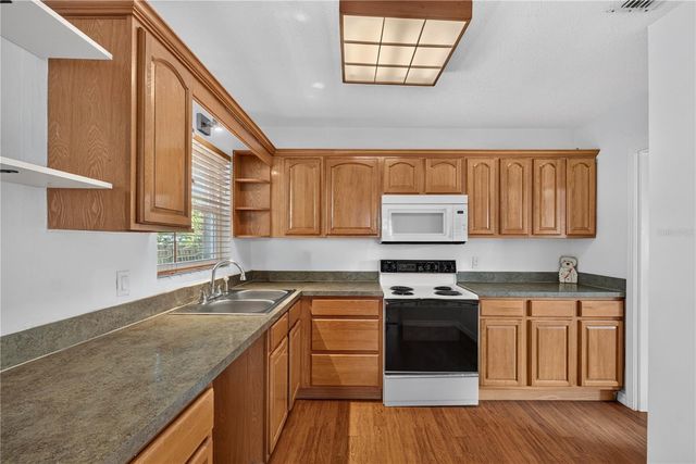 3631 CLEVELAND HEIGHTS BOULEVARD, Lakeland, FL 33803