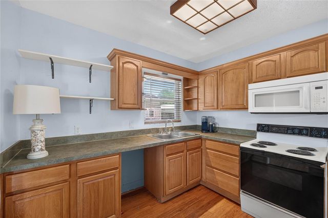 3631 CLEVELAND HEIGHTS BOULEVARD, Lakeland, FL 33803