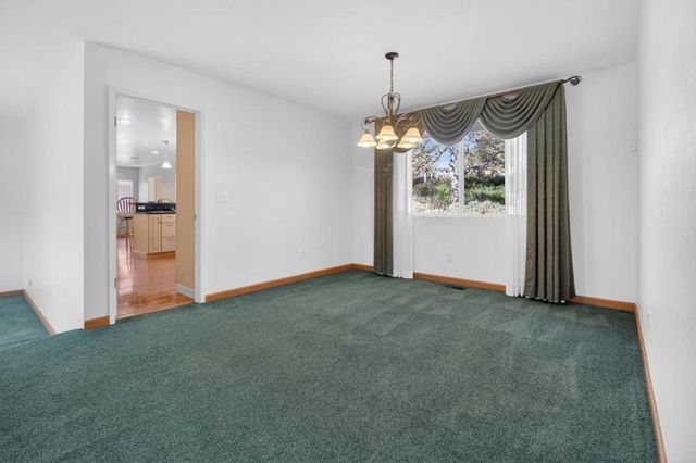 9570 S Century Oak Road, Prunedale, CA 93907