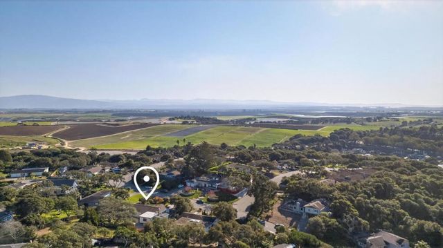 9570 S Century Oak Road, Prunedale, CA 93907