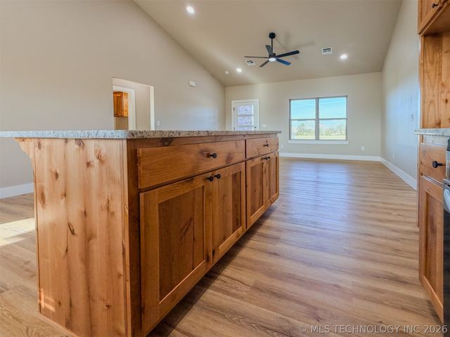 18020 Vaughn Road, Hulbert, OK 74441