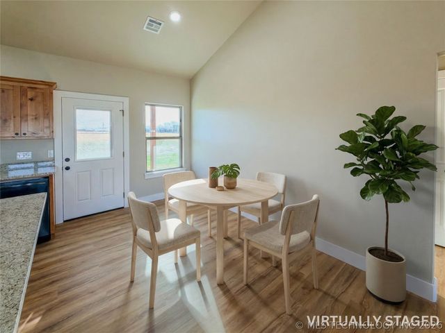 18020 Vaughn Road, Hulbert, OK 74441