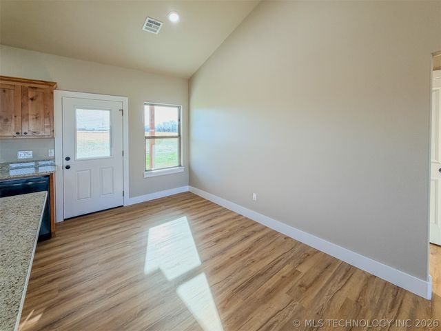 18020 Vaughn Road, Hulbert, OK 74441