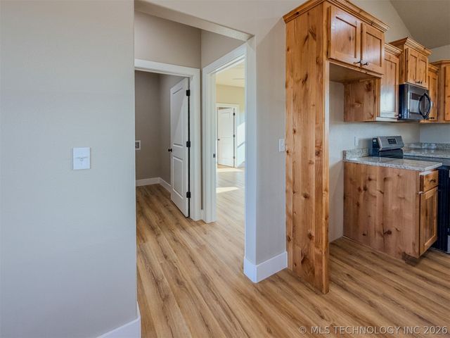 18020 Vaughn Road, Hulbert, OK 74441