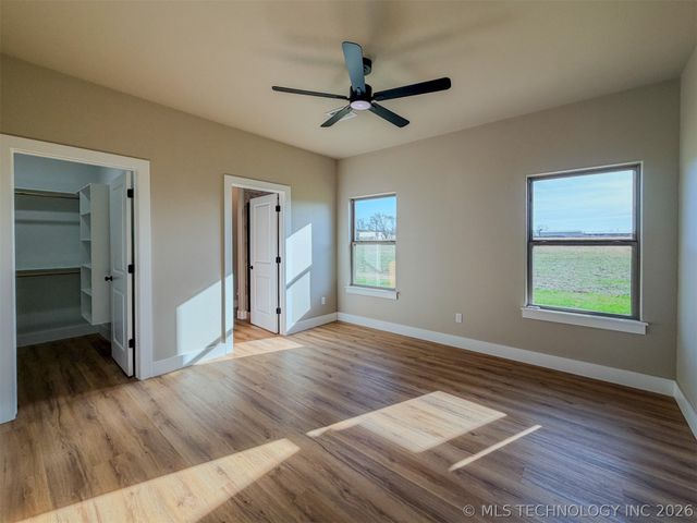 18020 Vaughn Road, Hulbert, OK 74441