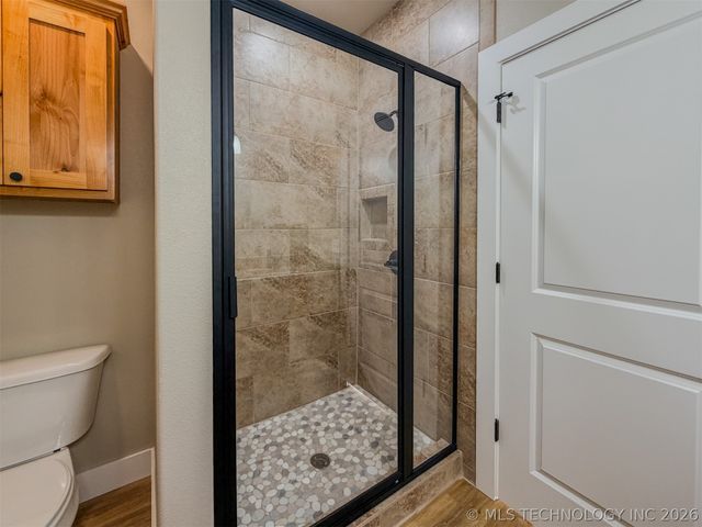 18020 Vaughn Road, Hulbert, OK 74441