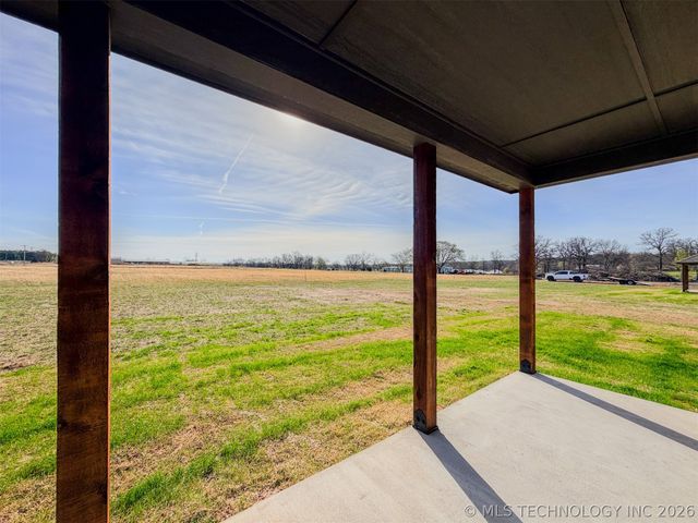 18020 Vaughn Road, Hulbert, OK 74441