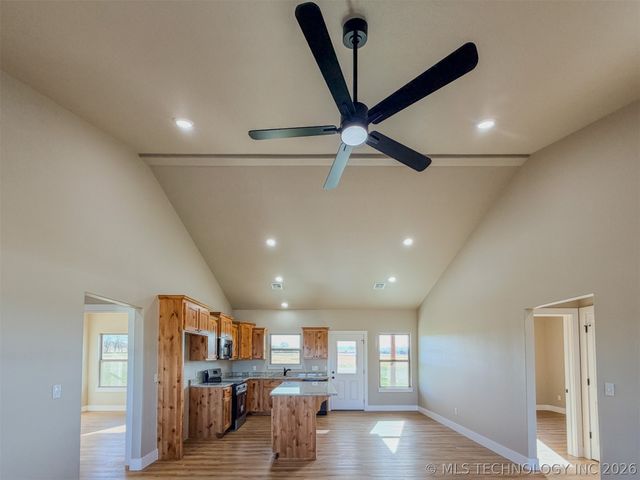 18020 Vaughn Road, Hulbert, OK 74441