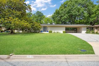 624 Westwood Drive, Sherman, TX 75092