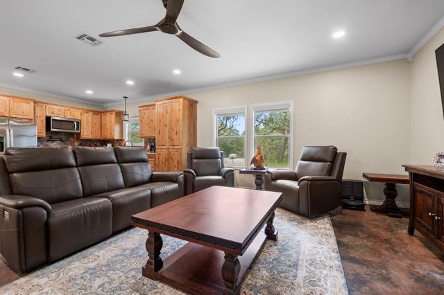1108 County Road 152, Hallettsville, TX 77964