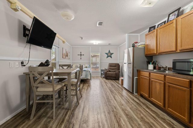 1108 County Road 152, Hallettsville, TX 77964