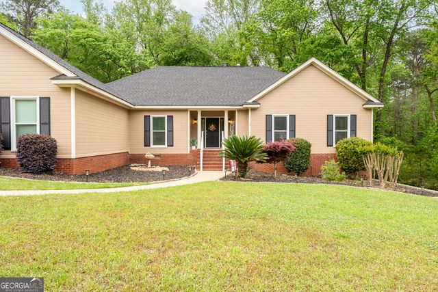 3779 Sussex Drive NE, Milledgeville, GA 31061
