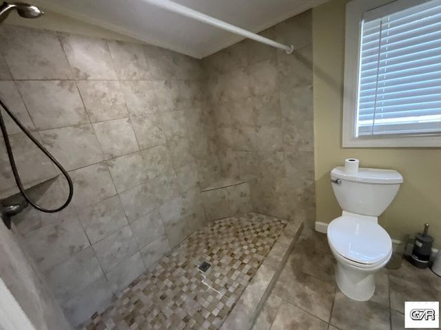 905 Postoffice Street, Galveston, TX 77550