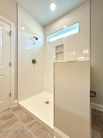 808 Tupelo Tree Drive, Hubert, NC 28539