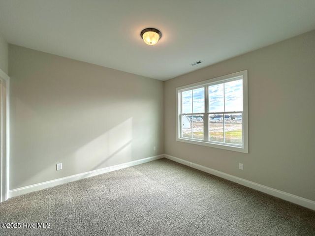 808 Tupelo Tree Drive, Hubert, NC 28539