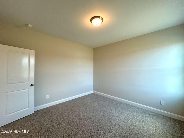 808 Tupelo Tree Drive, Hubert, NC 28539