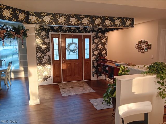 2366 Bradley Road, Westlake, OH 44145