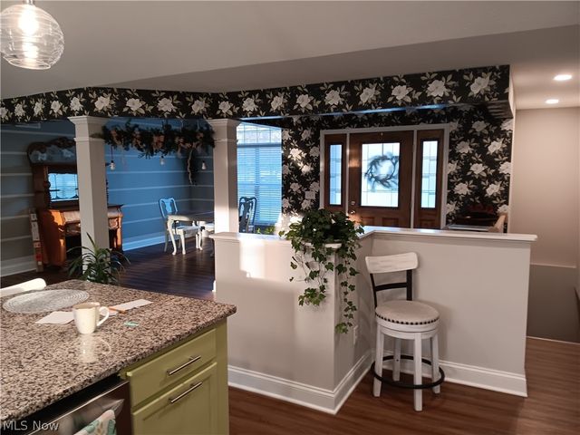 2366 Bradley Road, Westlake, OH 44145