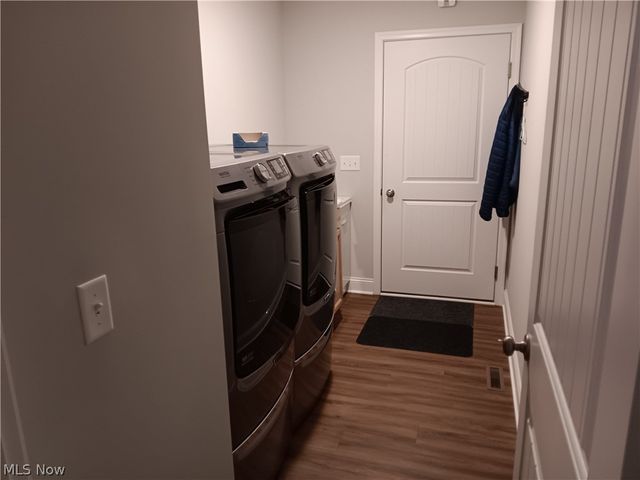 2366 Bradley Road, Westlake, OH 44145