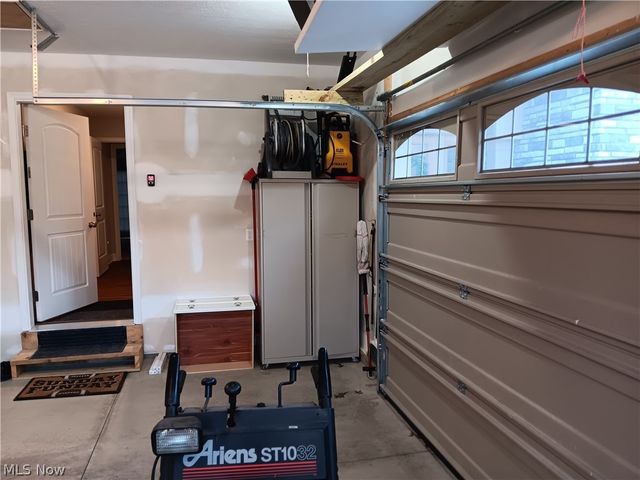 2366 Bradley Road, Westlake, OH 44145