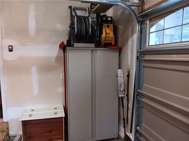 2366 Bradley Road, Westlake, OH 44145