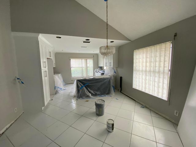 62 Willow Circle, Boynton Beach, FL 33436