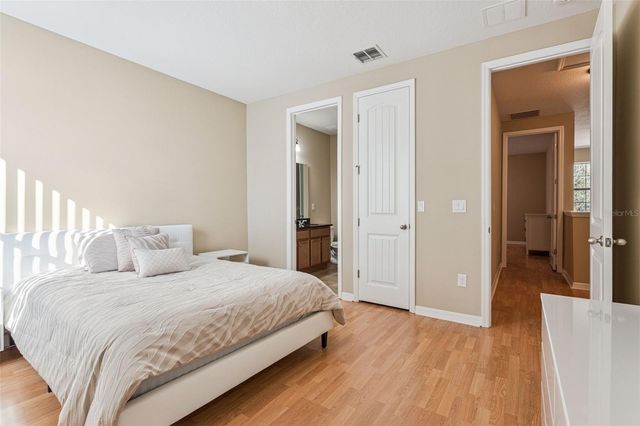 13232 LONGACRE DRIVE, Windermere, FL 34786