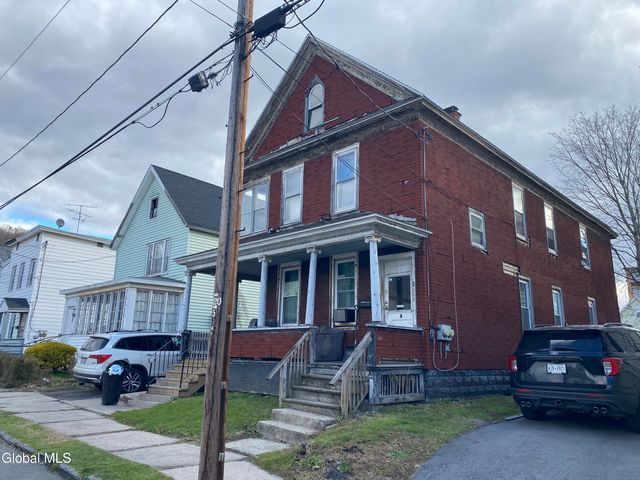 24 Eagle Street, Amsterdam, NY 12010