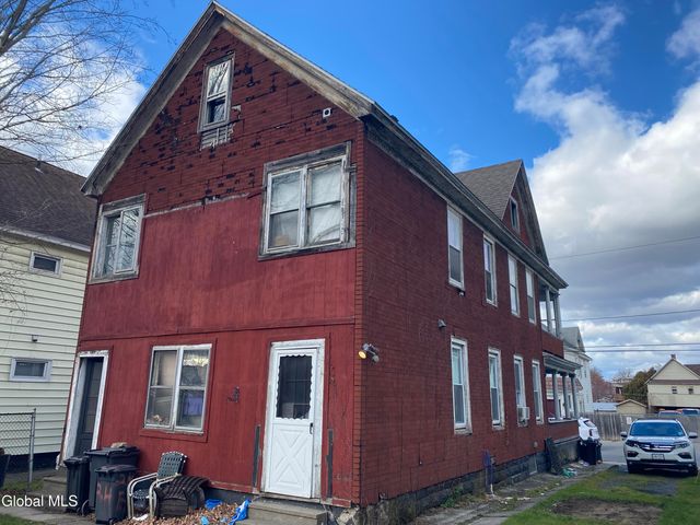 24 Eagle Street, Amsterdam, NY 12010