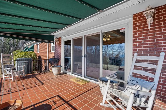 1045 Cajah Mountain Road, Hudson, NC 28638