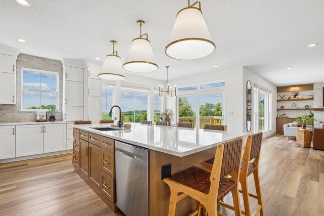 5307 Fernwood Drive, Cedar Falls, IA 50613