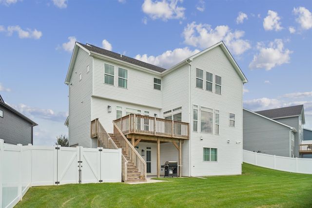 5307 Fernwood Drive, Cedar Falls, IA 50613