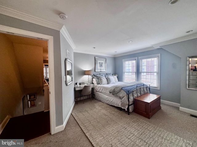 24 THOMAS, Bryn Mawr, PA 19010