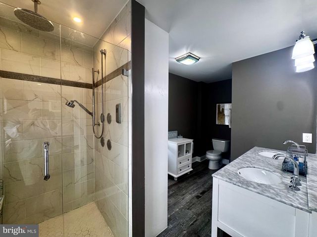 24 THOMAS, Bryn Mawr, PA 19010