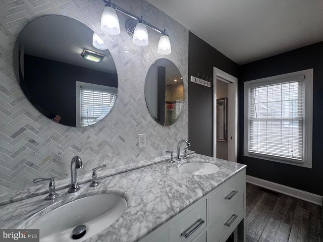 24 THOMAS, Bryn Mawr, PA 19010