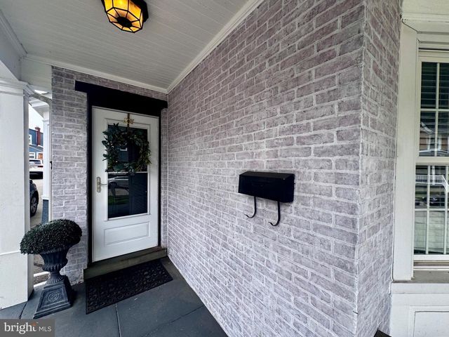 24 THOMAS, Bryn Mawr, PA 19010