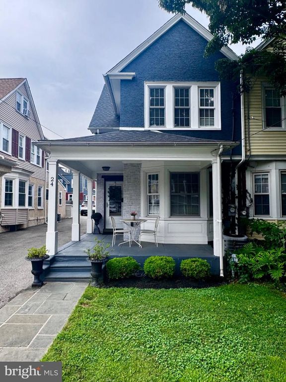 24 THOMAS, Bryn Mawr, PA 19010