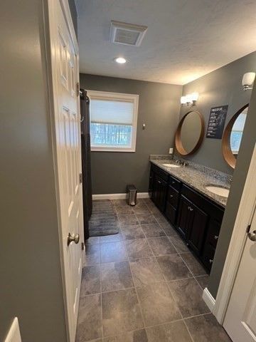 240 Roosevelt Drive, Northbridge, MA 01534