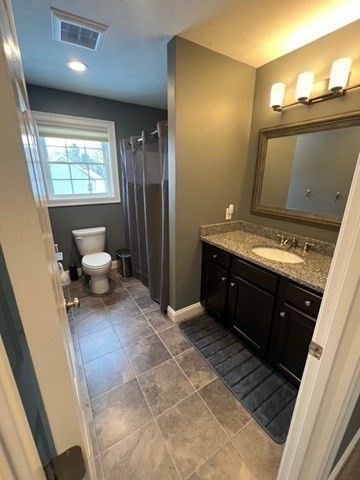 240 Roosevelt Drive, Northbridge, MA 01534