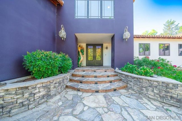 15625 Mussey Grade Rd, Ramona, CA 92065