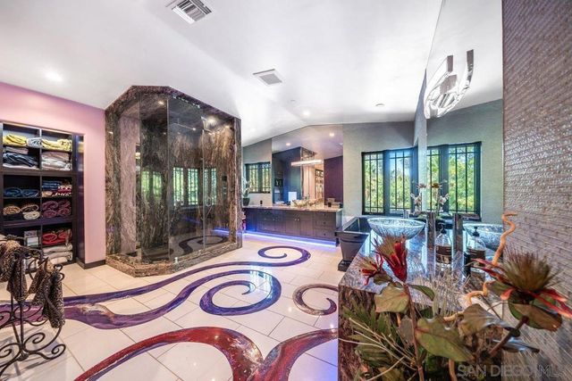 15625 Mussey Grade Rd, Ramona, CA 92065