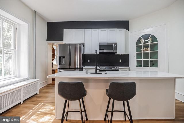 117 ROCHELLE AVE, Philadelphia, PA 19128