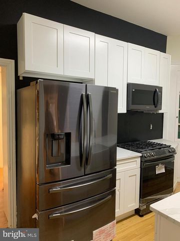 117 ROCHELLE AVE, Philadelphia, PA 19128