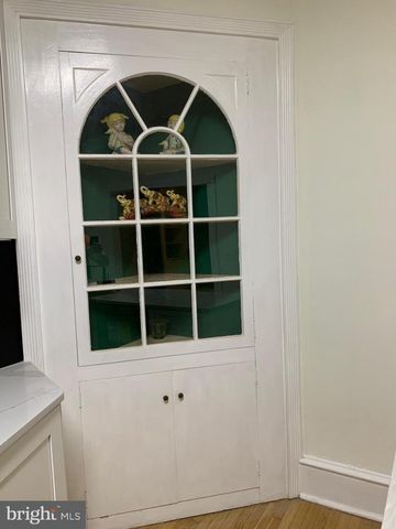 117 ROCHELLE AVE, Philadelphia, PA 19128