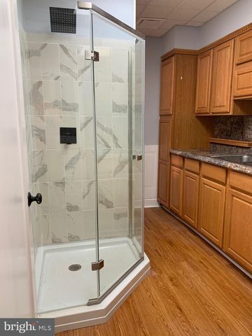 117 ROCHELLE AVE, Philadelphia, PA 19128