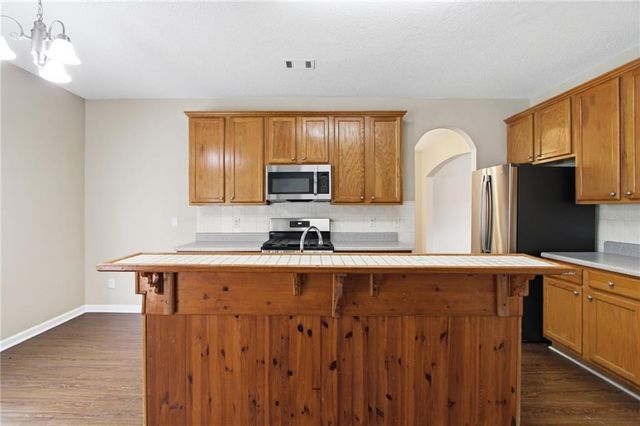 6716 Delaware Bend, Fairburn, GA 30213