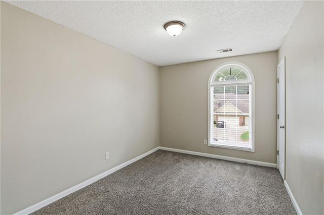 6716 Delaware Bend, Fairburn, GA 30213