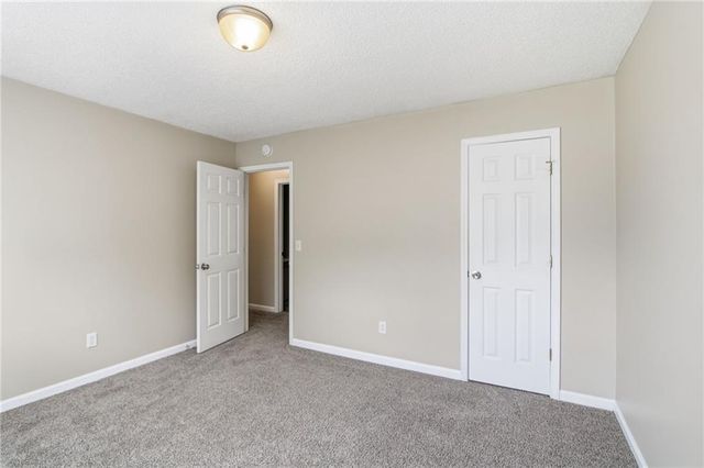 6716 Delaware Bend, Fairburn, GA 30213